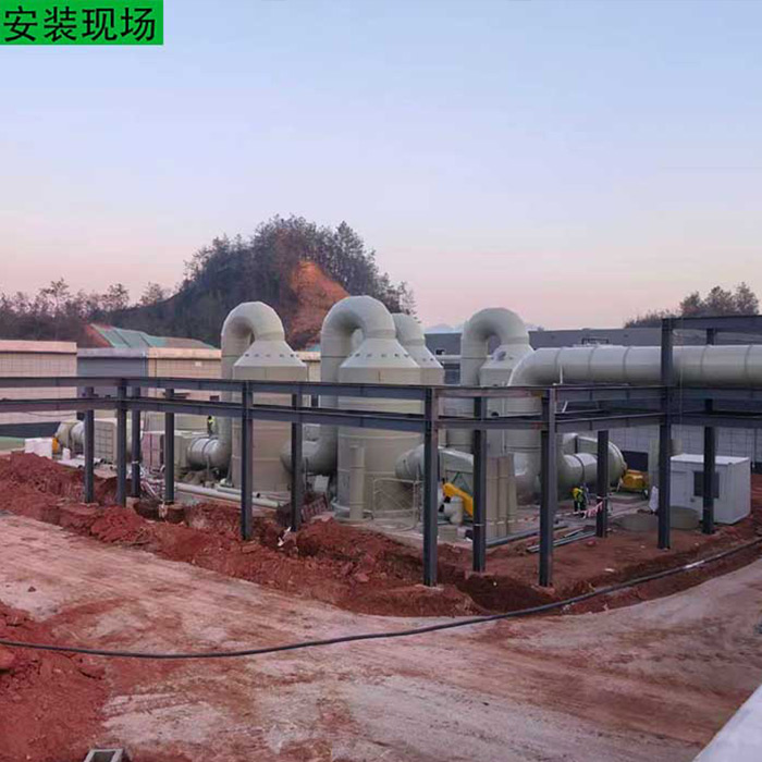 噴淋塔安裝現場